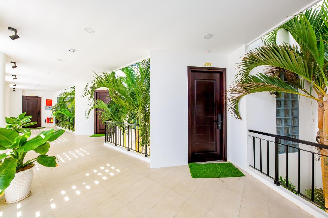 Oyo 426 Klaus Resort Nha Trang Buitenkant foto